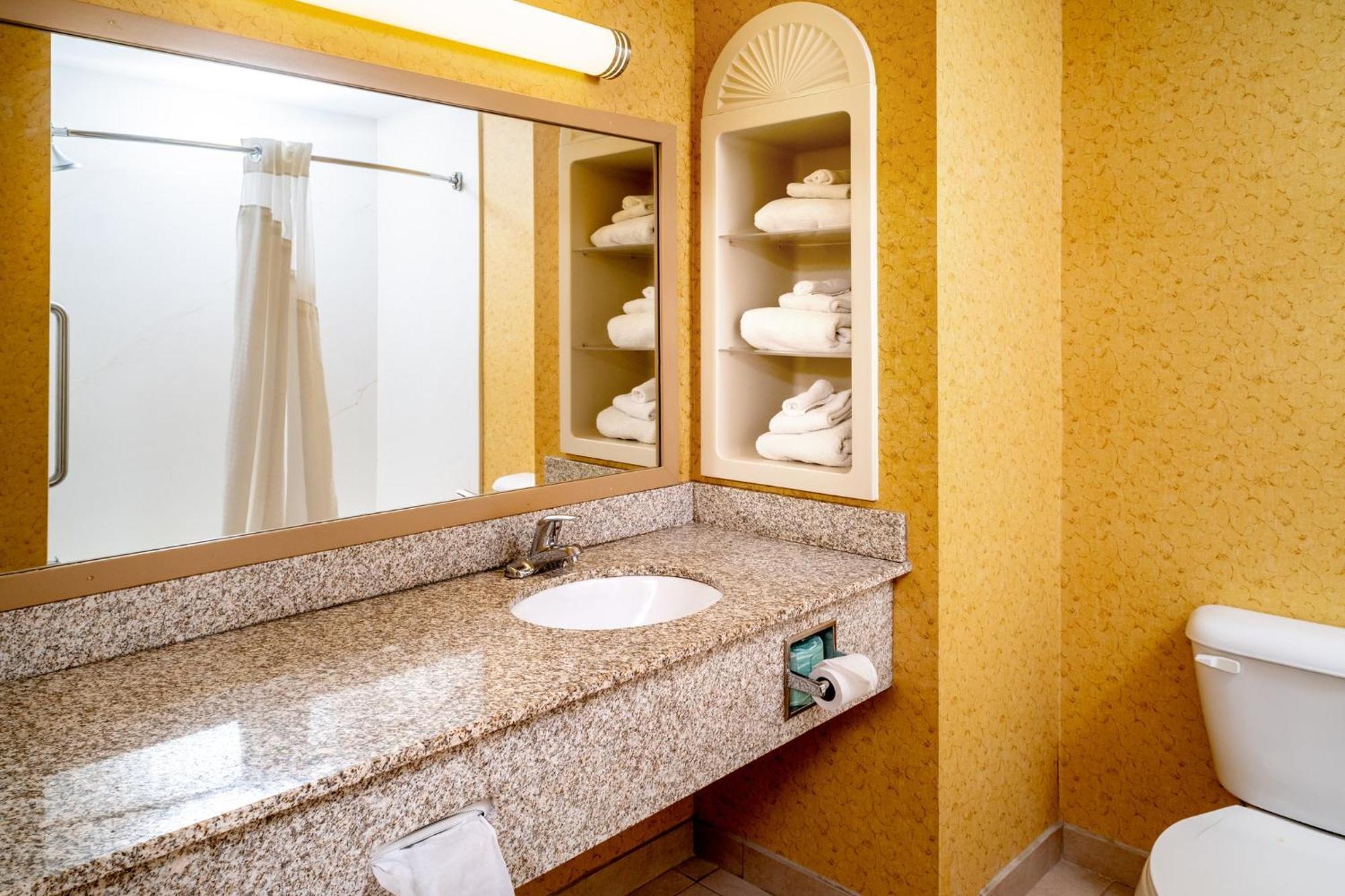 Holiday Inn Express And Suites Hazard By Ihg Exteriér fotografie